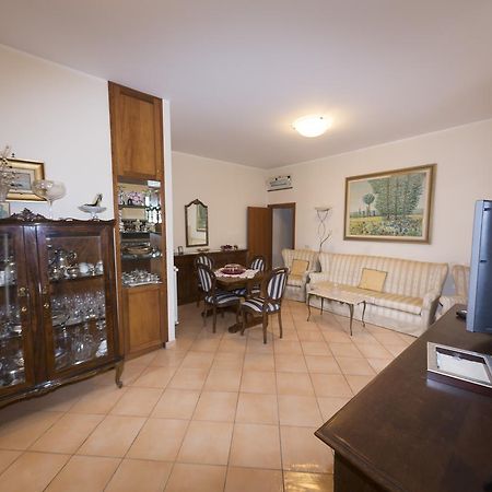 Pompei Deluxe Apartment Formia Exterior photo