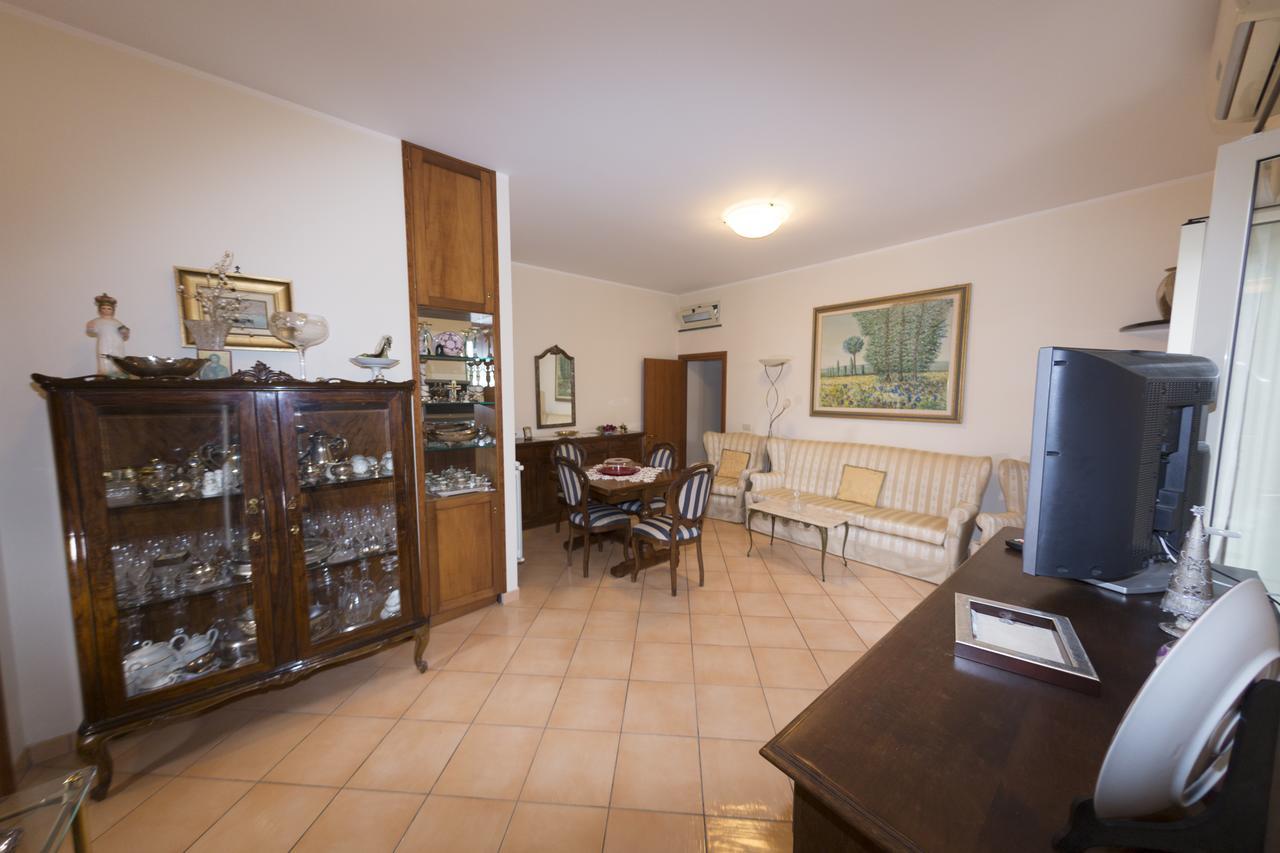 Pompei Deluxe Apartment Formia Exterior photo